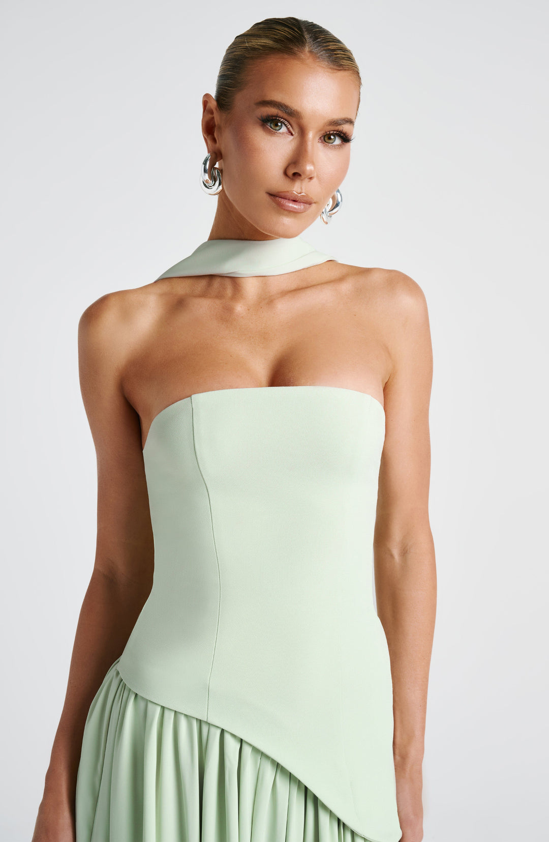 Vestido largo para mujer con abertura lateral