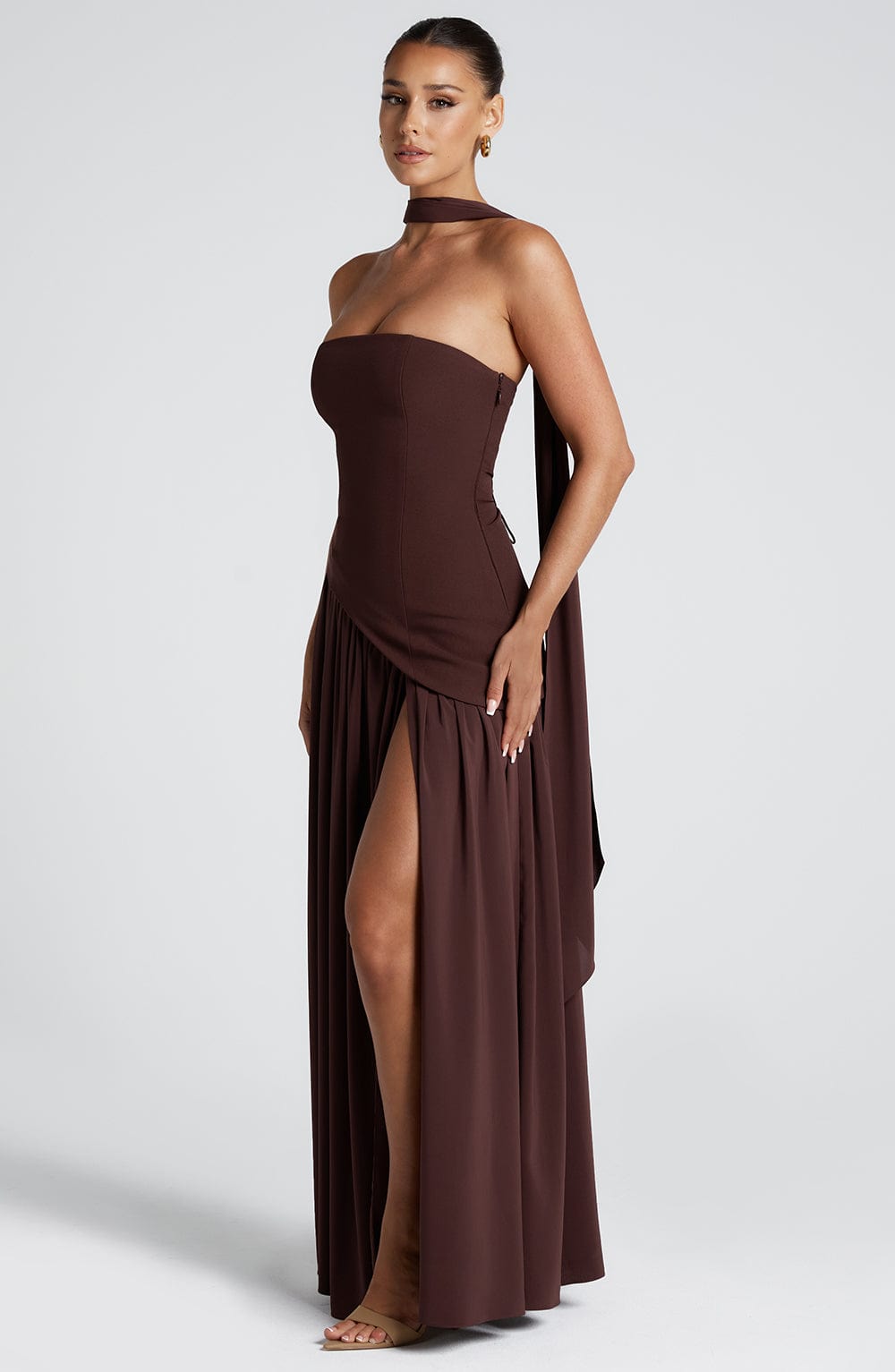 Vestido largo para mujer con abertura lateral